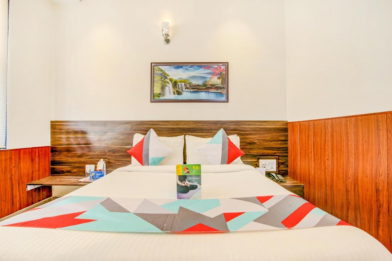 Fabexpress Terminus Square Hotell Mumbai Exteriör bild
